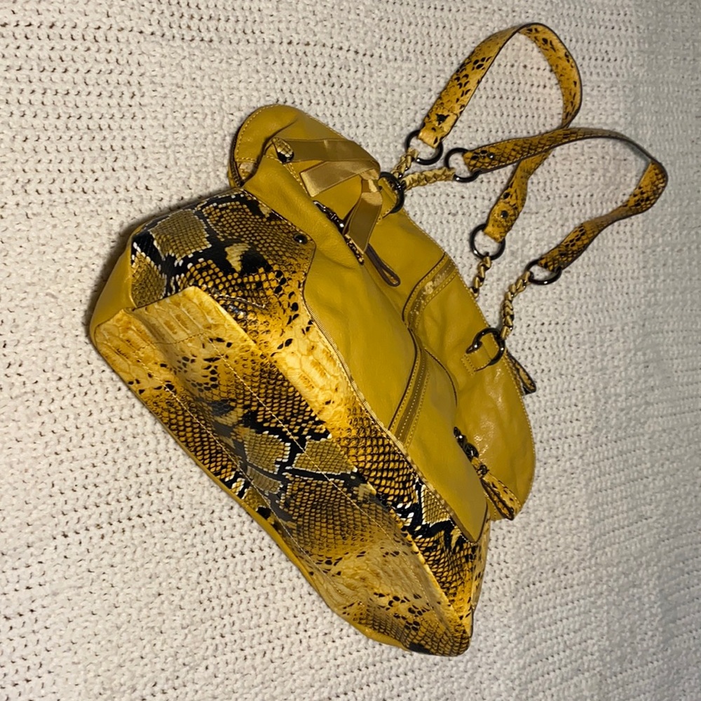 Kathy van zeeland snake skin purse/handbag
